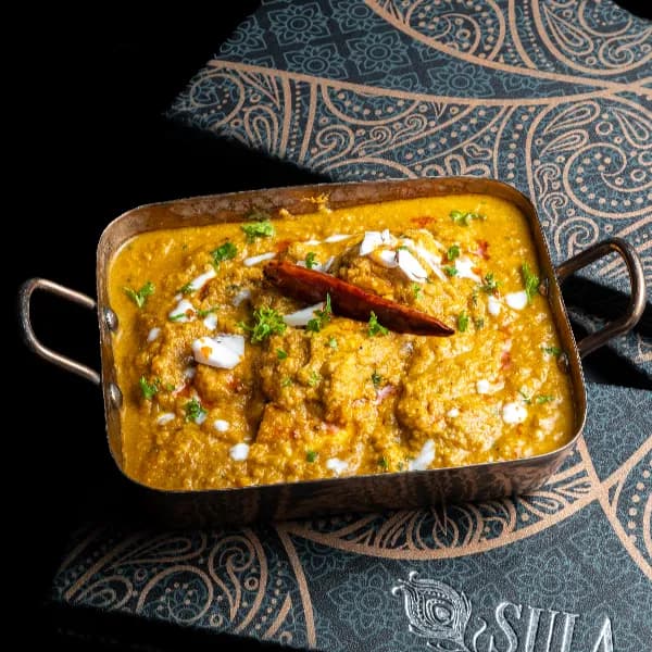 Indian chicken dish at Sula Davie Street