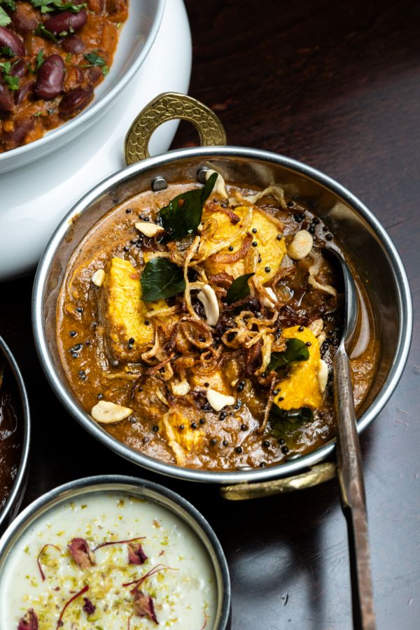 Indian Restaurant Delivery at Sula Davie Street